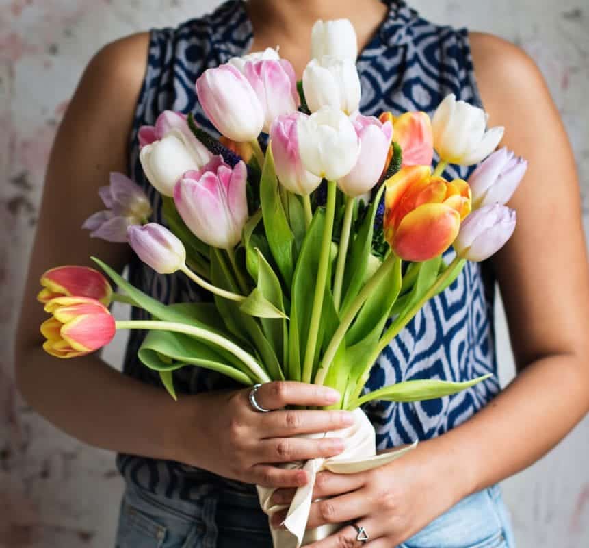 The Complete Guide to Buying Flowers tulips
