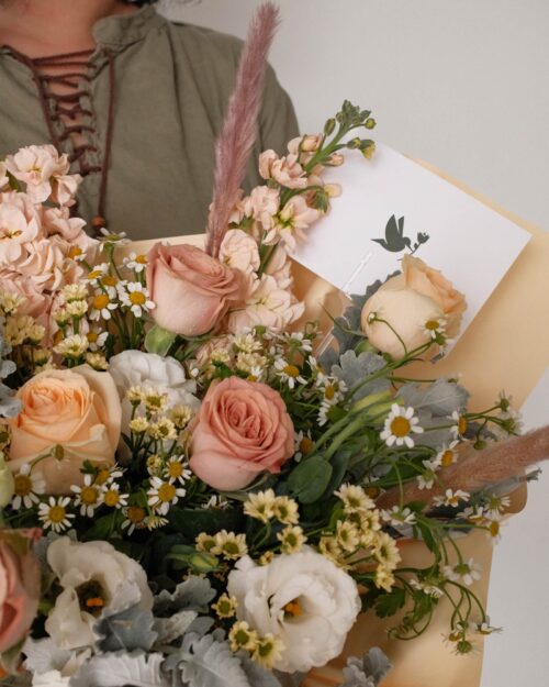 Laurel laurel zoom 1