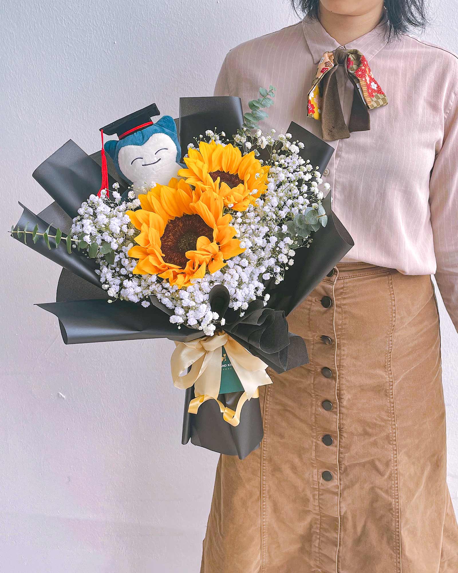 Snorlax Graduation Bouquet | Flowers and Kisses