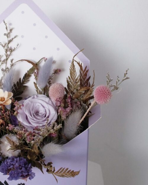 Kyla (Dried & Preserved flowers) Kyla12 aug2