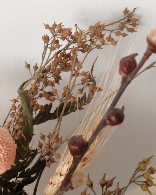 Honeybee (Dried & Preserved flowers) Honeybee24083