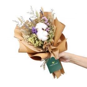 Erica | Flowers and Kisses