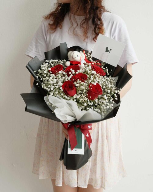 Graduation white bear beauty queen