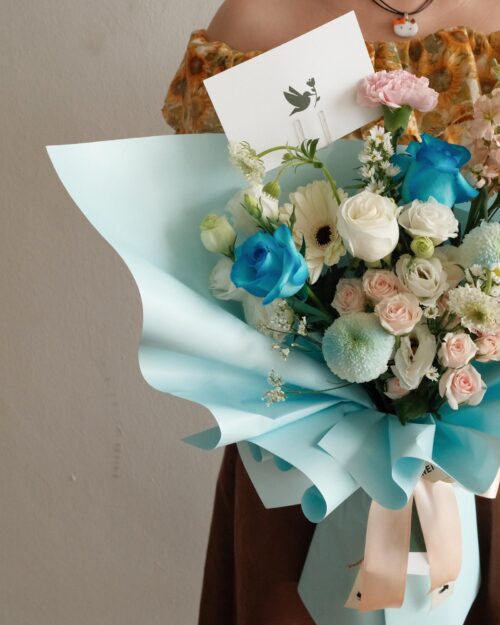 Sapphire Sapphire zoom left