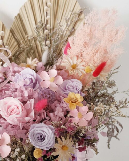 Moonbeam (Dried & Preserved flowers) right zzoom