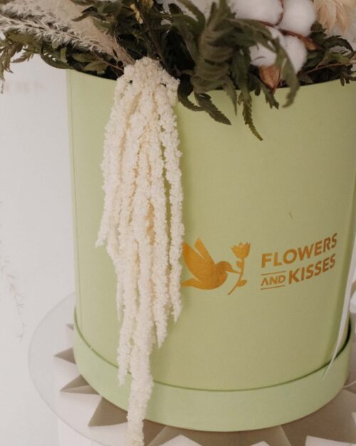 Willow (Dried & Preserved Flowers) zoom logo Willow (Dried & Preserved flowers)