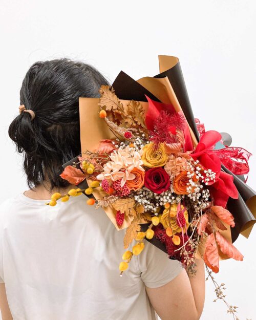 Vermillion (Dried & Preserved flowers) Vermillion (Dried & Preserved flowers)