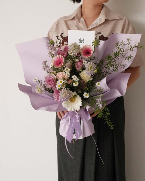 Hilary ( Pet Safe Bouquet )