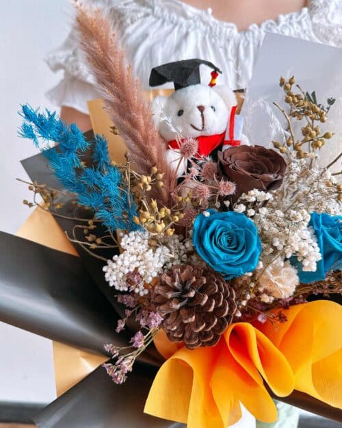 Graduation Adam (Dried & Preserved flowers) graduation adam zoom 2