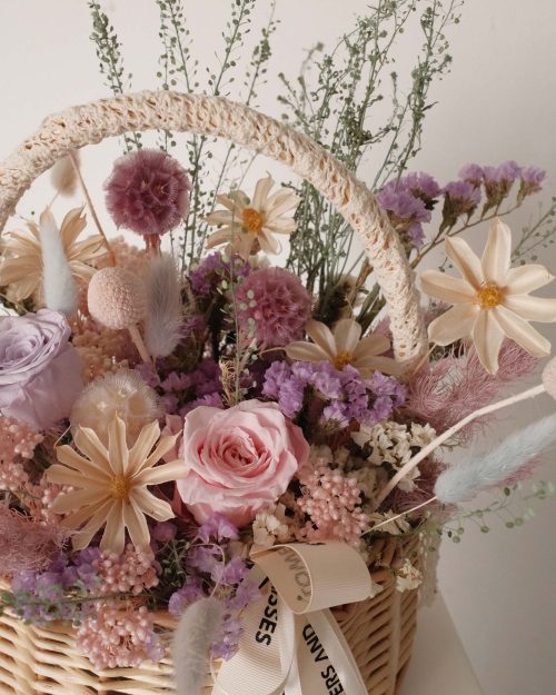 Dollie (Dried & Preserved flowers) Dollie (Dried & Preserved flowers)3
