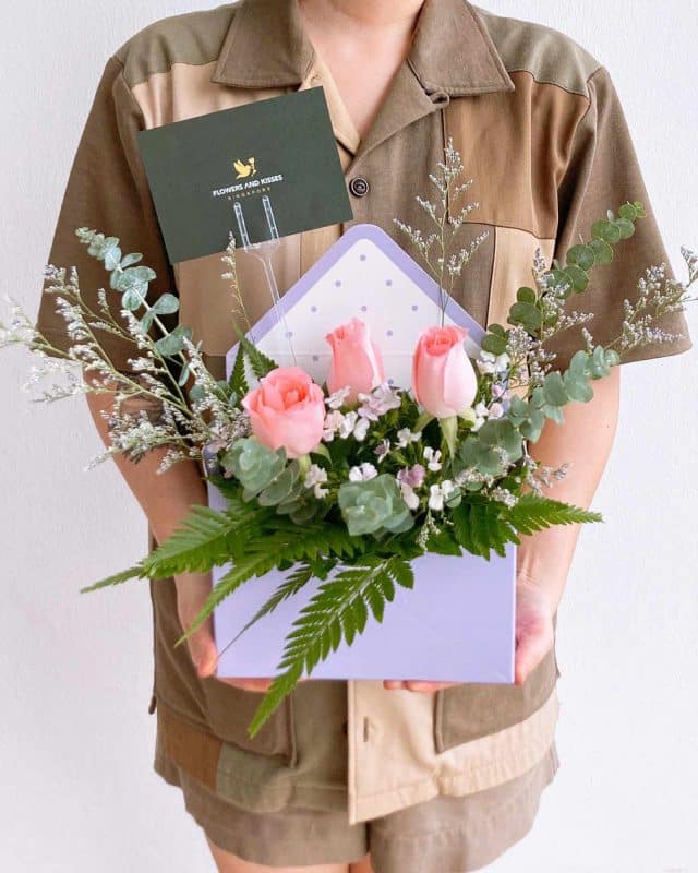 Mae Flowers and Kisses