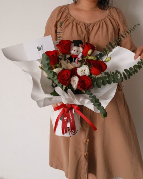 graduation carrie white bear front 2