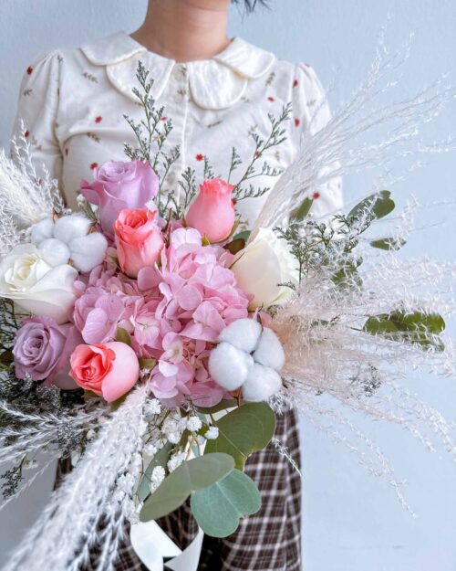 diana bridal bouquet zoom 2