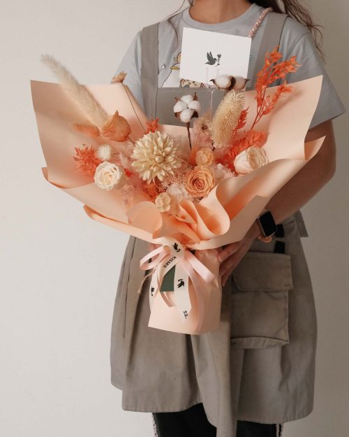 Paige (Dried & Preserved flowers) Paigeside