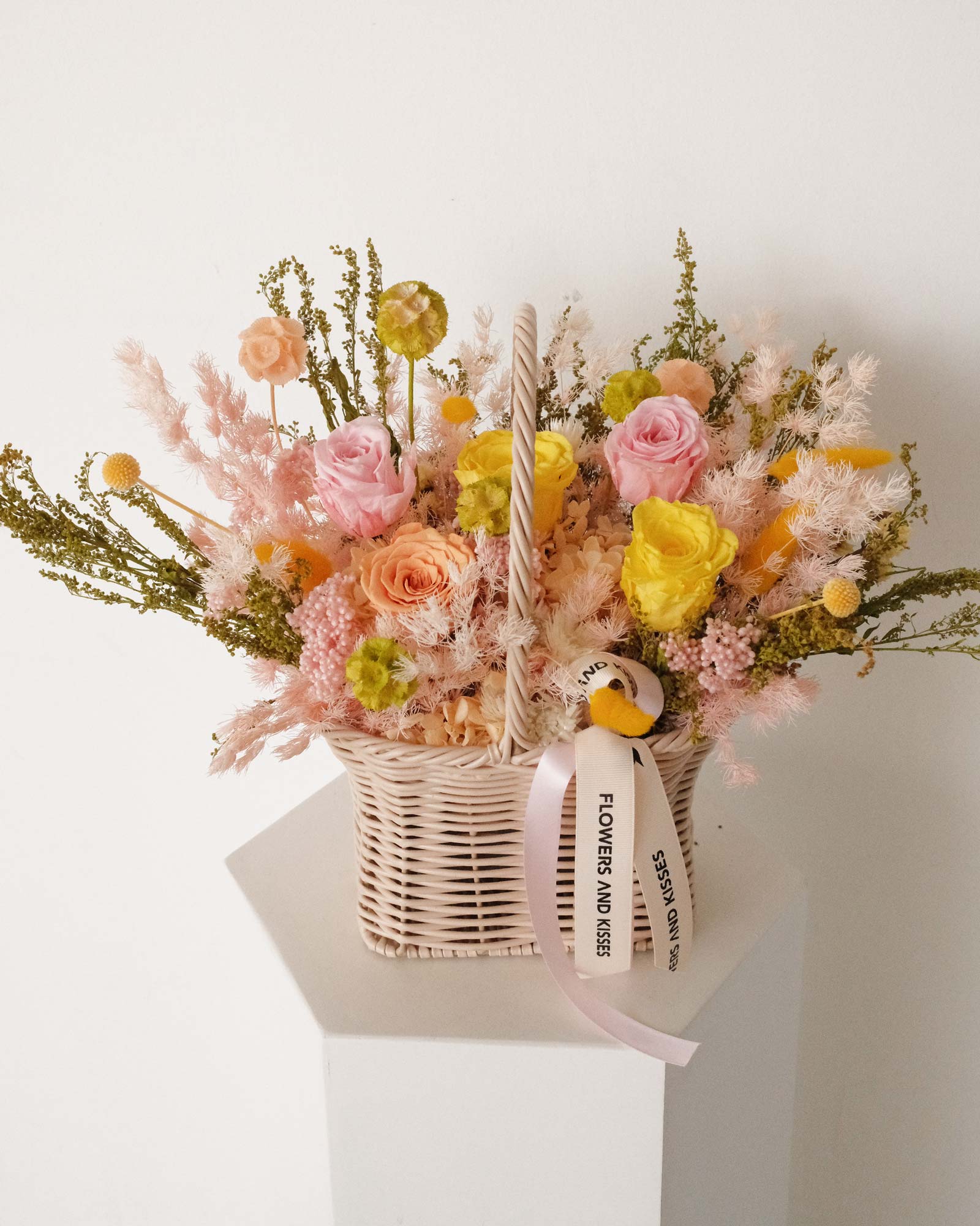 Cornelia (Dried & Preserved flowers) Cornelia1aa