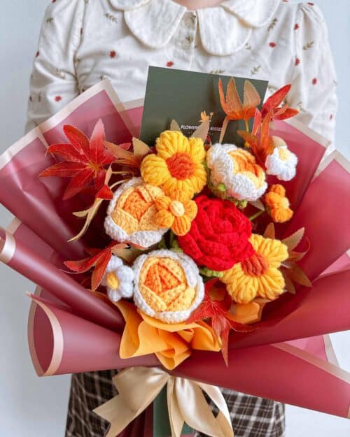 Griffin (Crochet Flower) griffin zoom 2