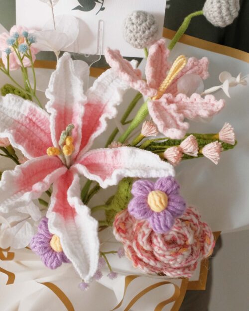 Shellby (Crochet Flower) Shellby s