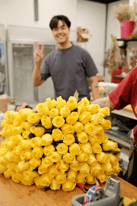 Damien Fong – Founder of Flowers and Kisses