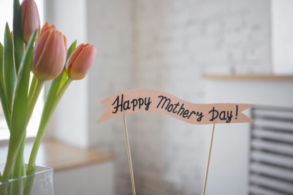 Why Flowers Are the Perfect Mother's Day Gift